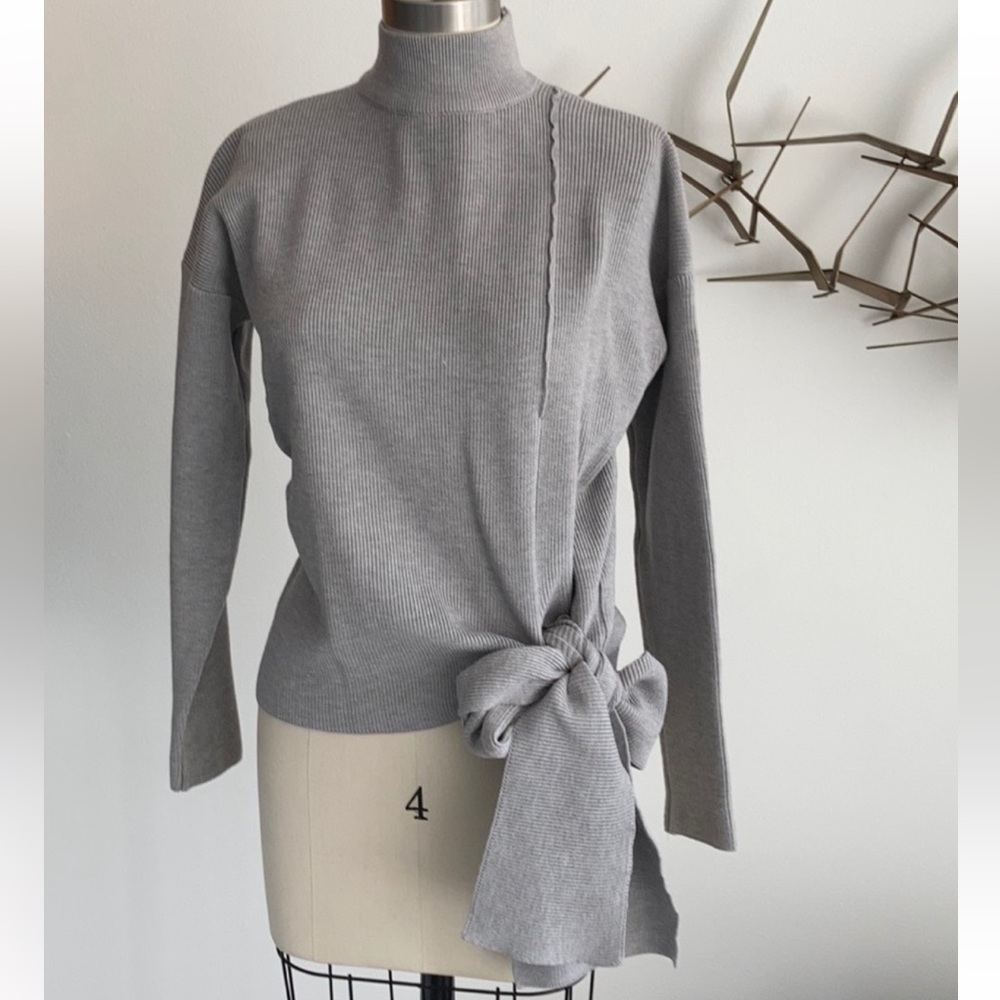 Karen Zambos sweater